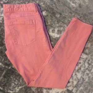 Express salmon colored skinny jeans